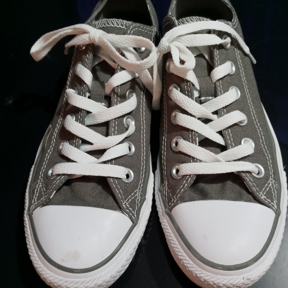 Sneakers converse